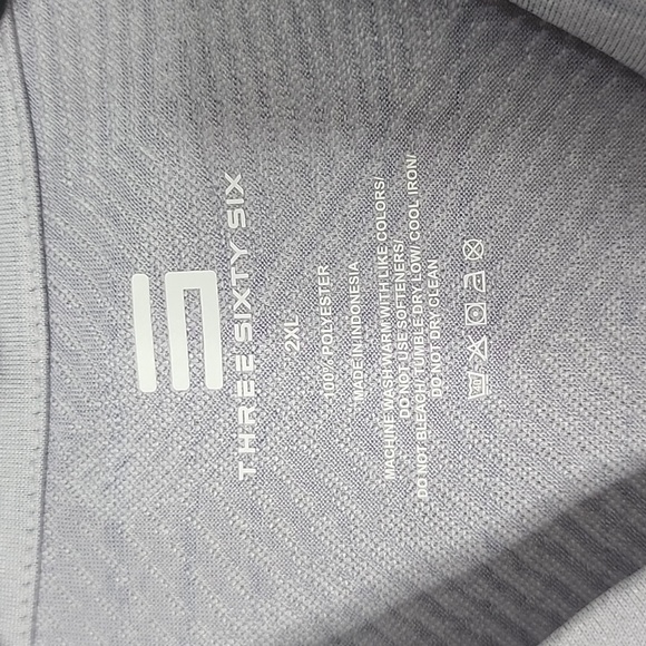 THREE SIXTY SIX WOMAN'S TOP - Picture 5 of 8